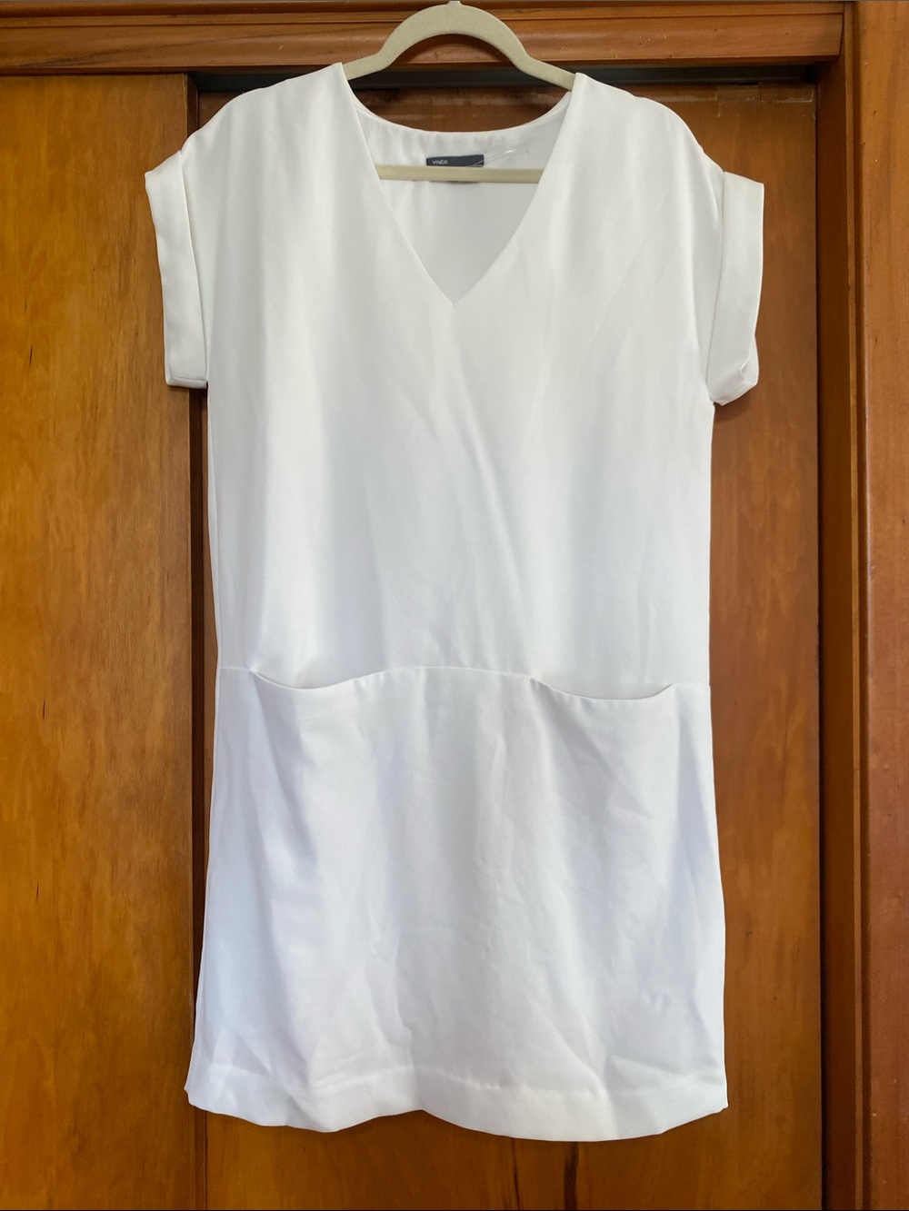 Vince White V-Neck Mini Dress Lined Pockets Minimalist Monochrome Neutral Casual